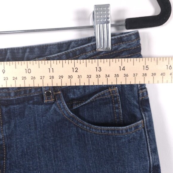 Harley Davidson Semi Flare Straight Mid Rise Jeans Size 8 Long - Picture 6 of 14